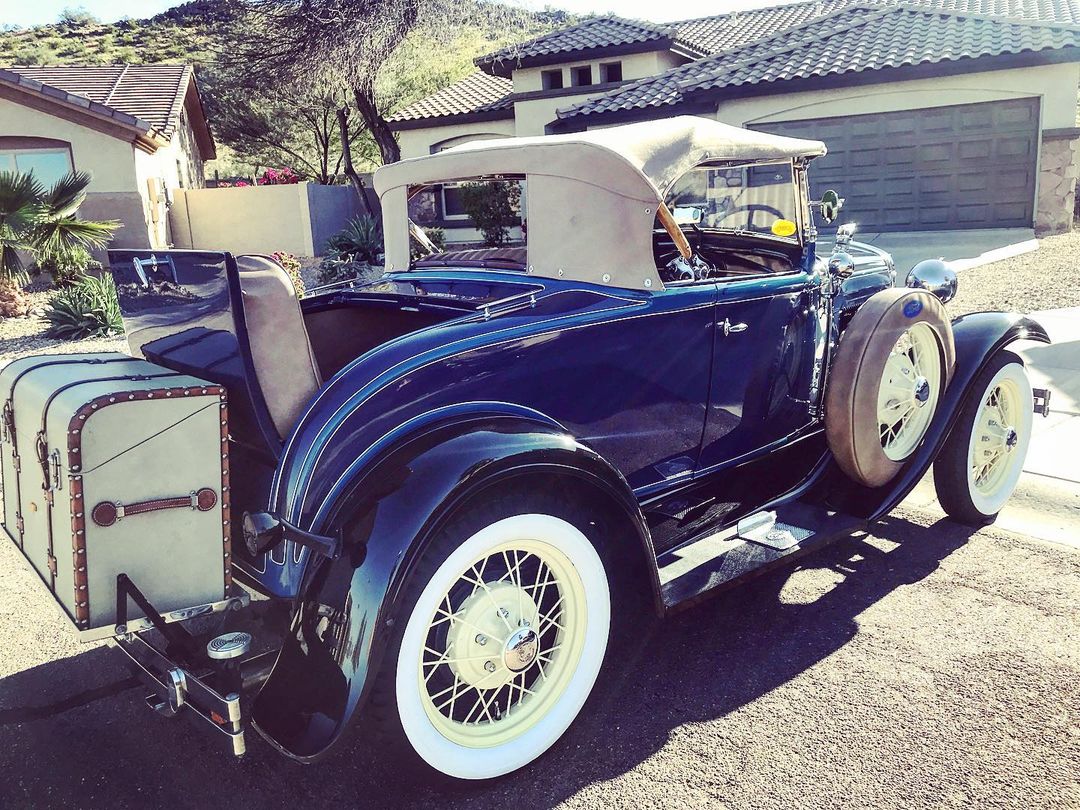 Stil Swangn Auto Paint & Collision business image in Phoenix, AZ